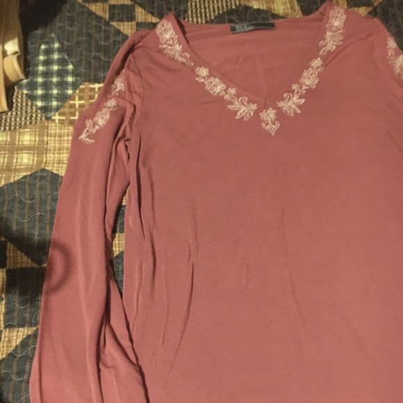 Tops - Adorable top
